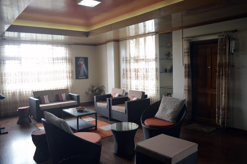 Orange Homestay Shillong Luaran gambar